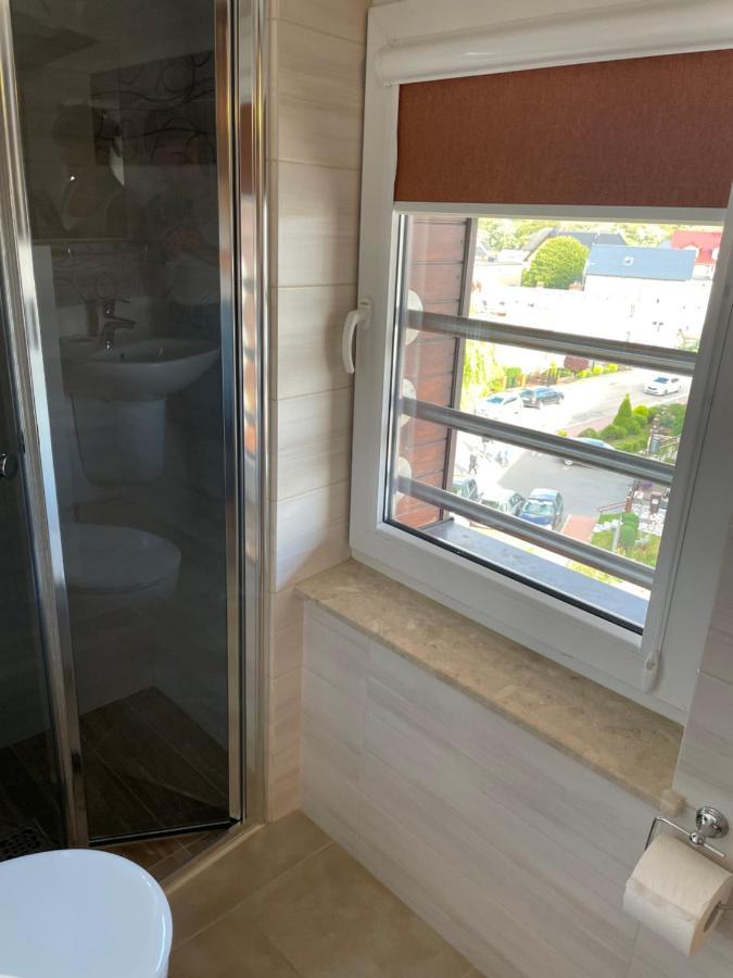Posejdon Pokoje Goscinne Władysławowo Exterior foto