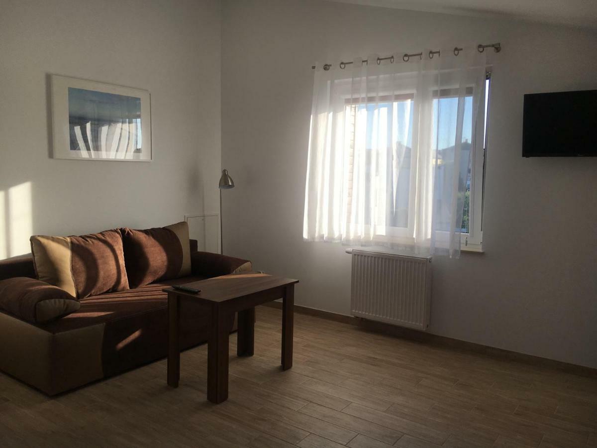Posejdon Pokoje Goscinne Władysławowo Exterior foto